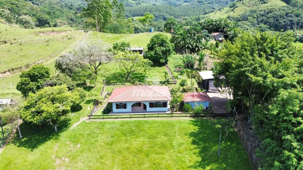 Chácara/Sitio à venda, 3 quartos, Rio Morto - Rodeio/SC - foto 1