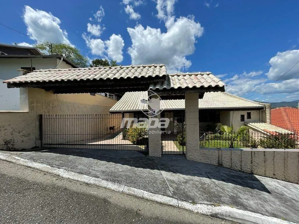 Casa à venda, 5 quartos, 1 suíte, 2 vagas, Carijós - Indaial/SC - foto 1