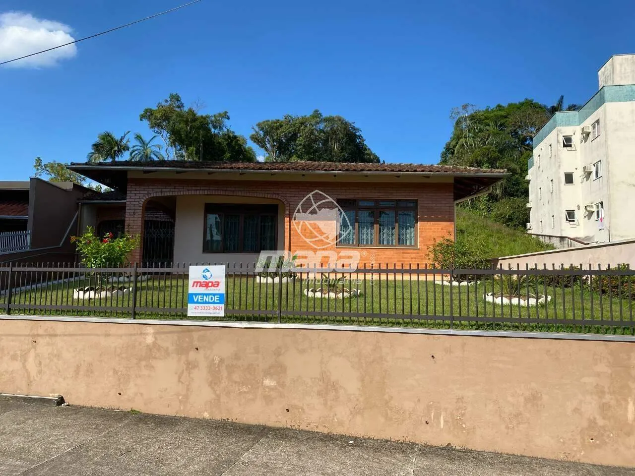 Otima casa ao lado do Clube — foto 3