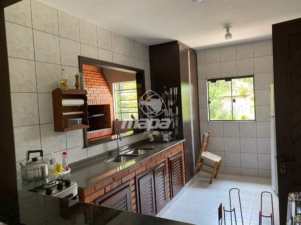 Amplo imóvel com muita infraestrutura próximo ao centro da cidade. — foto 6