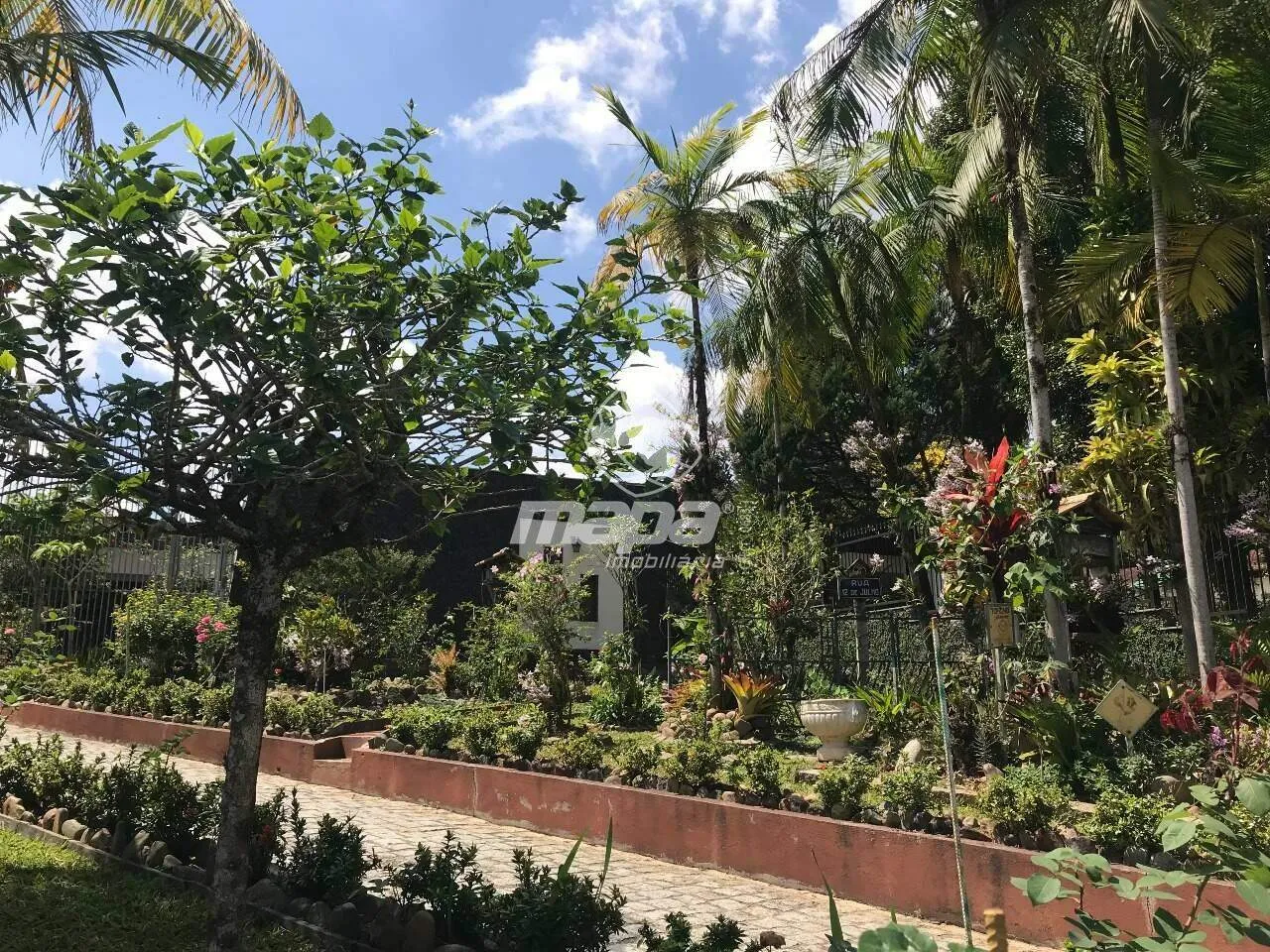 Amplo Imóvel para construção de condomínio residencial ou estabelecimento comercial em região central. — foto 5