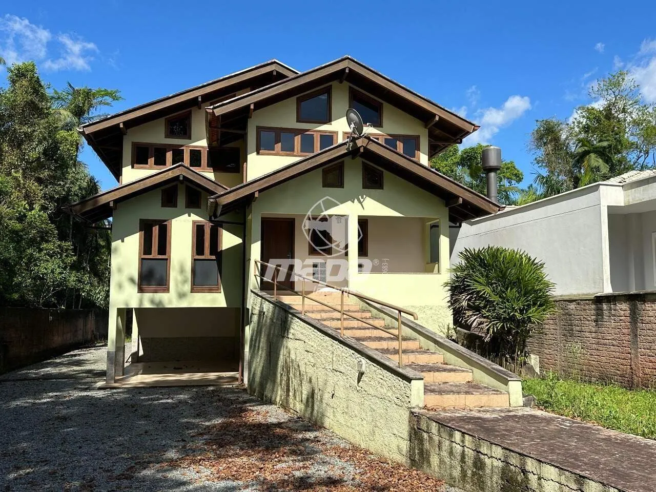 Casa à Venda no Bairro Capitais - foto 1