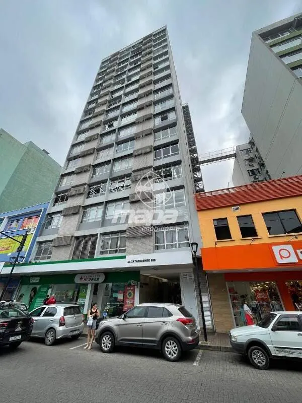 Sala Comercial no Centro de Blumenau - foto 1