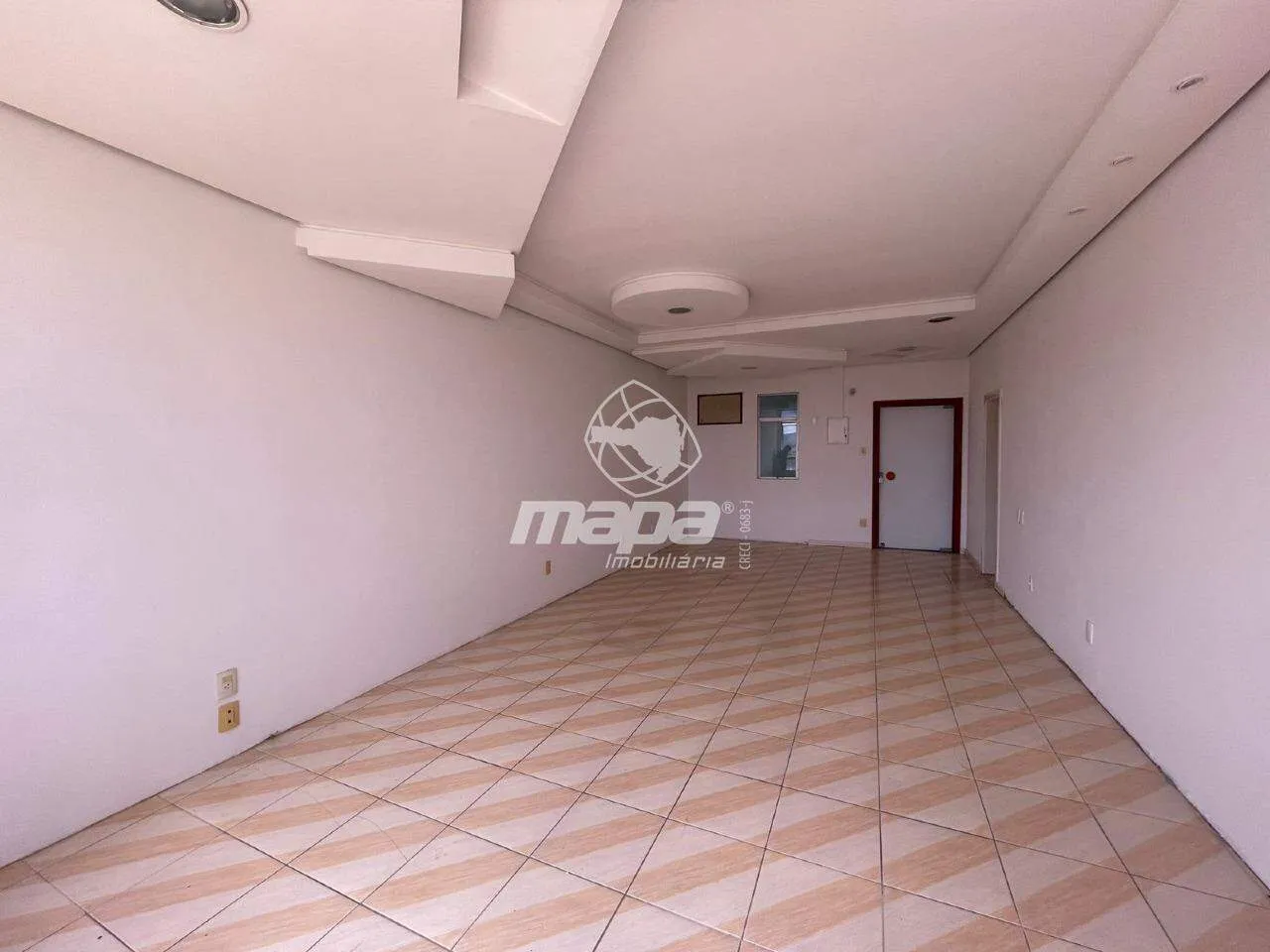 Sala Comercial no Centro de Blumenau — foto 3