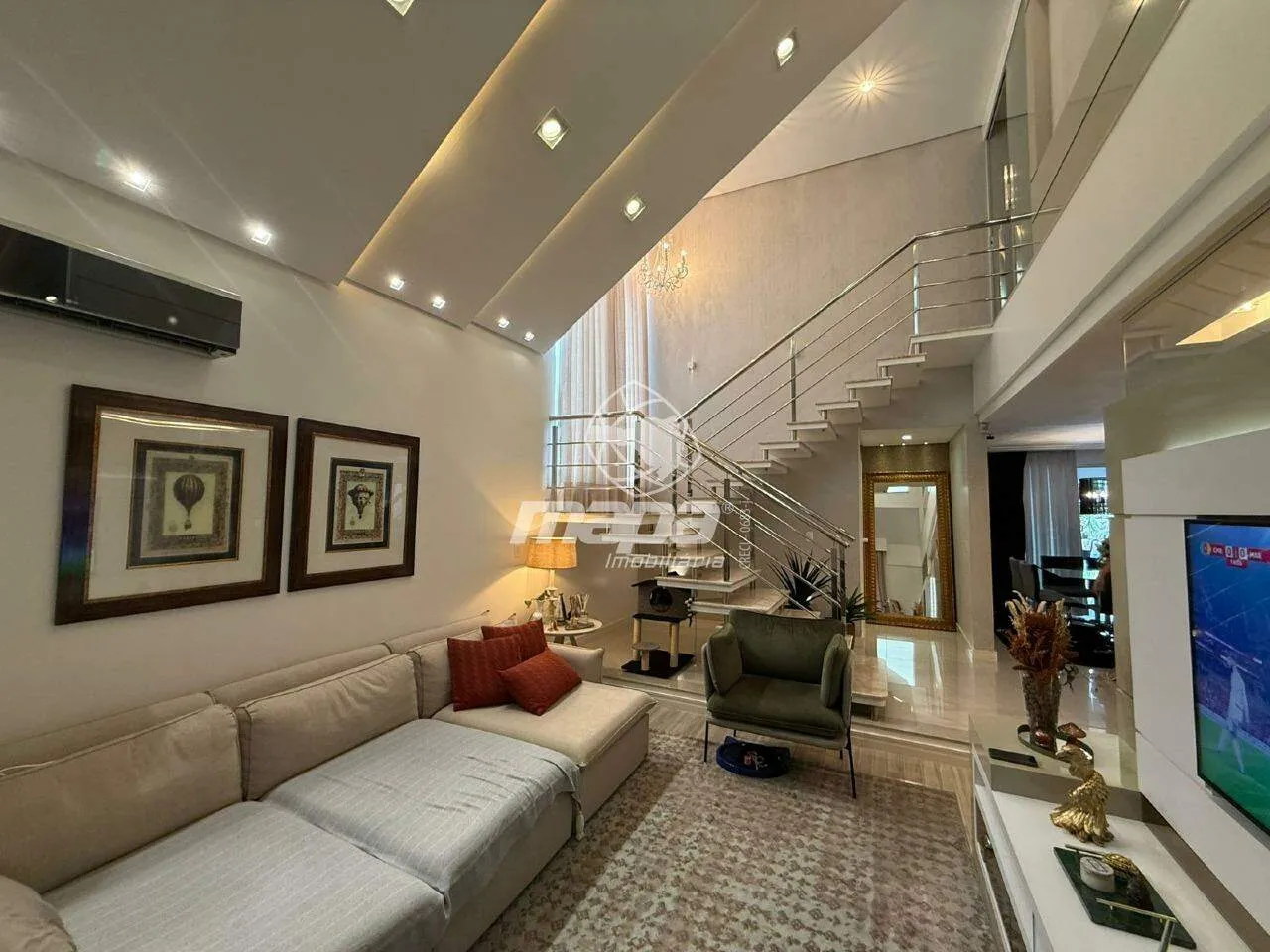 Casa à venda em Indaial (Bairro Estados) - 2 quartos, 1 suíte, 290 m úteis, piscina e espaço gourmet - foto 1