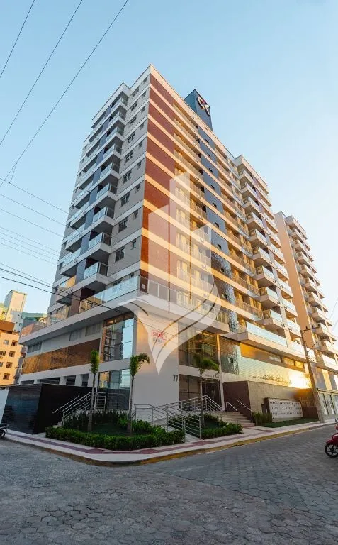 Apartamento a 50mtr do Mar, 3 dormitórios, 1 suíte, 2 vagas de garagem — foto 2