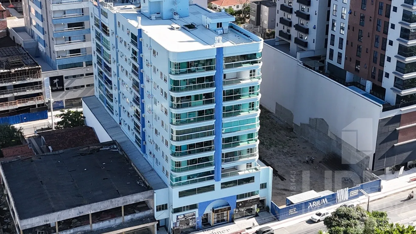 Apartamento com 1 suíte e 2 dormitórios com 158,00m privativos em Porto Belo - Pereque - foto 1