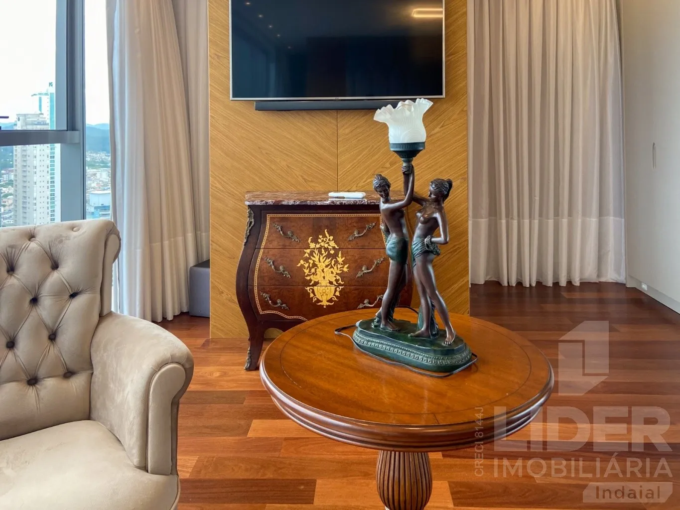 Apartamento frente mar à venda em Balneário Camboriú com 3 suítes — foto 7