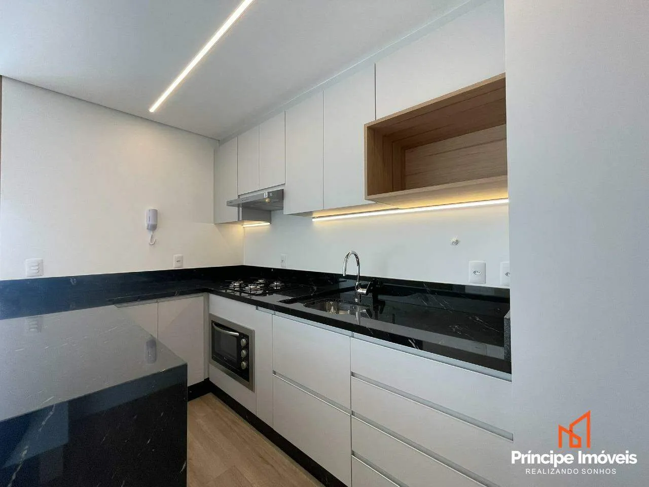 Apartamento com 2 quartos no Anita Garibaldi em Joinville — foto 2