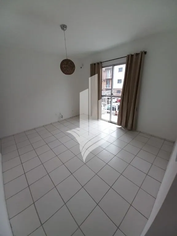 Apartamento á venda no Bairro Água Verde! - foto 1