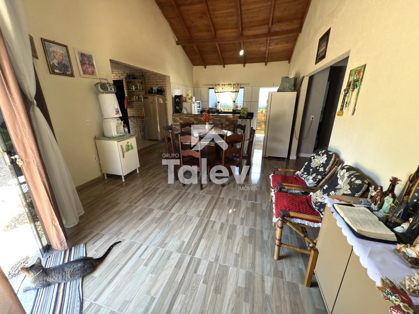 Conforto e espaço em terreno amplo: casa no bairro Testo Rega - Pomerode/SC — foto 3