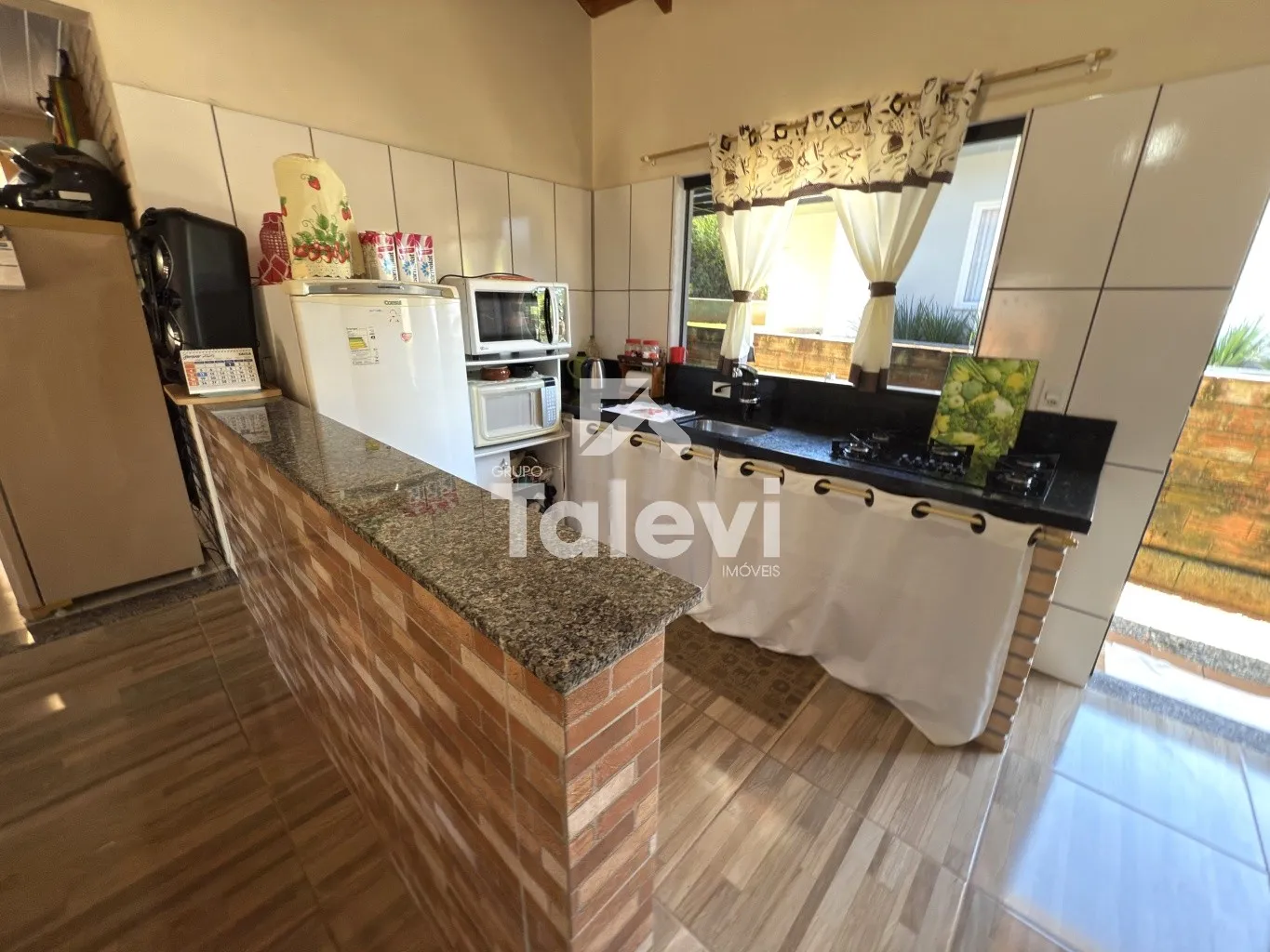 Conforto e espaço em terreno amplo: casa no bairro Testo Rega - Pomerode/SC — foto 4