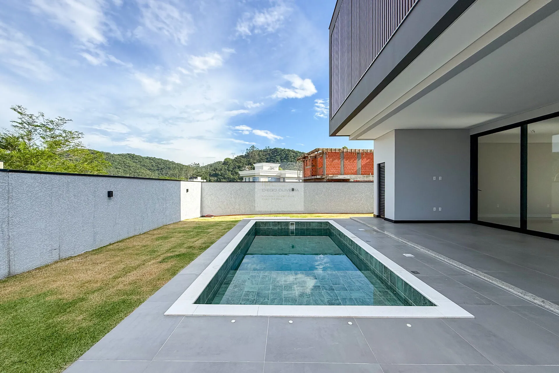 Casa · à venda · 4 quartos · 333m² · Ponta Aguda, Blumenau