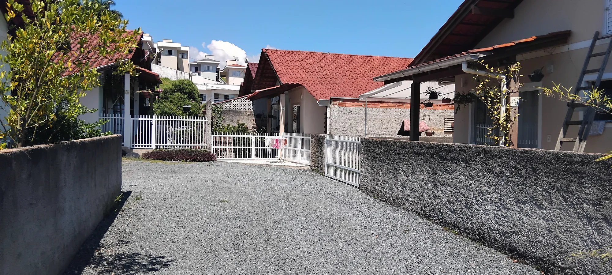 Casa 3 dormitórios Capitais - Timbó - Livre de enchente. — foto 2