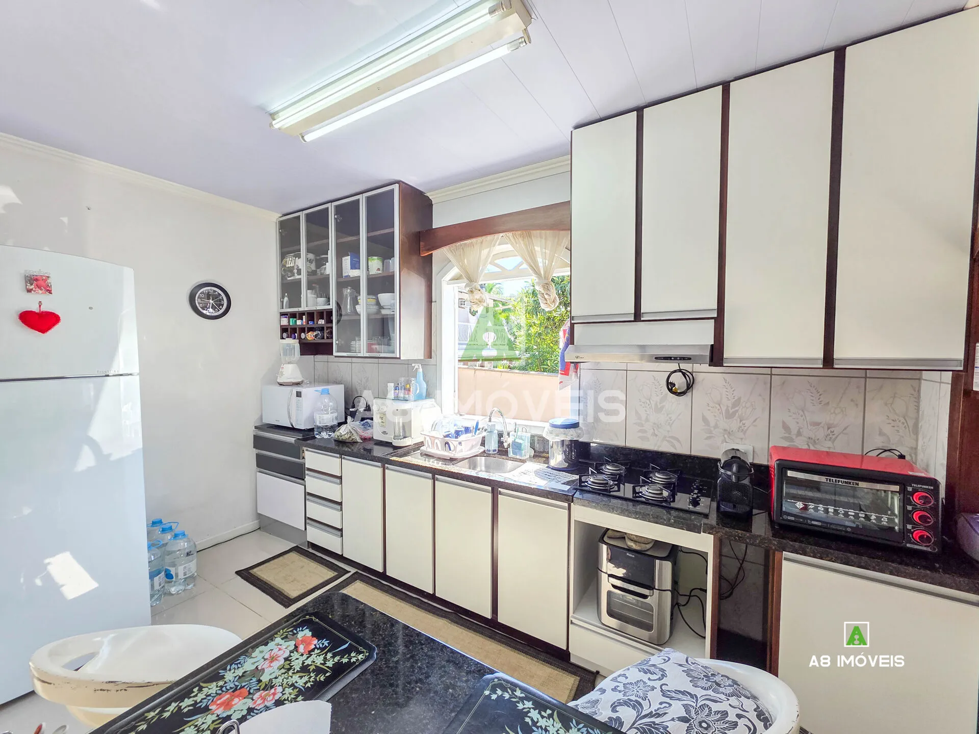 CASA TÉRREA COM 3 QUARTOS SENDO 1 SUÍTE BAIRRO FORTALEZA — foto 4