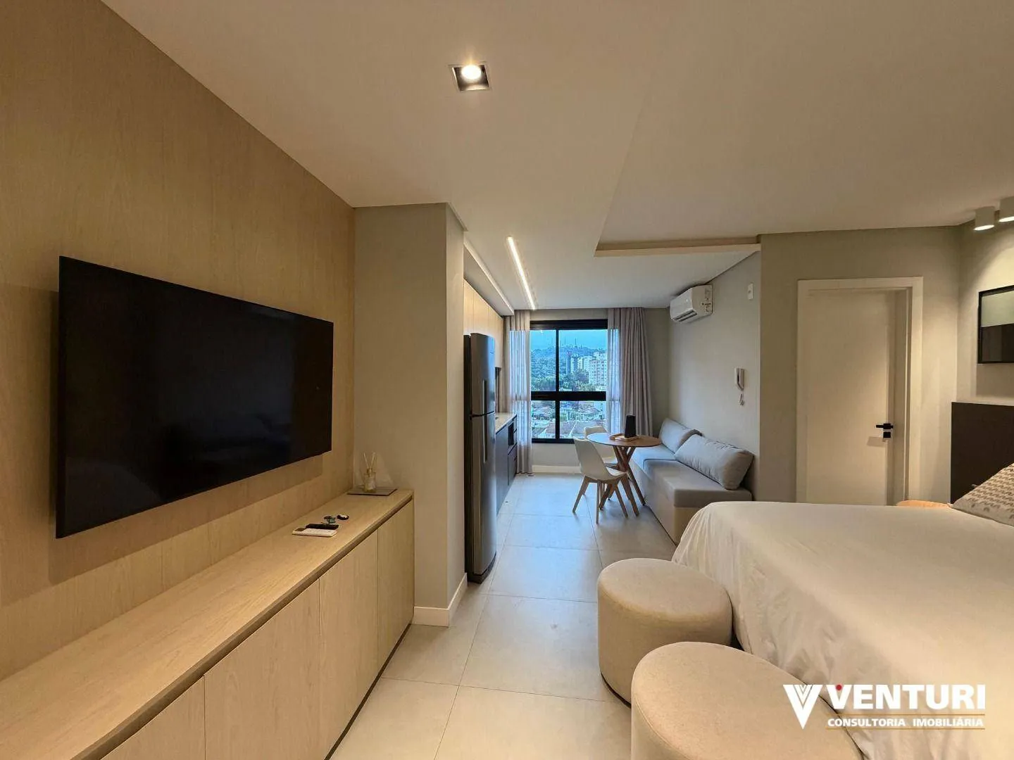 Apartamento com 1 dormitório para alugar, 34 m por R$ 3.550,00/mês - Velha - Blumenau/SC — foto 2