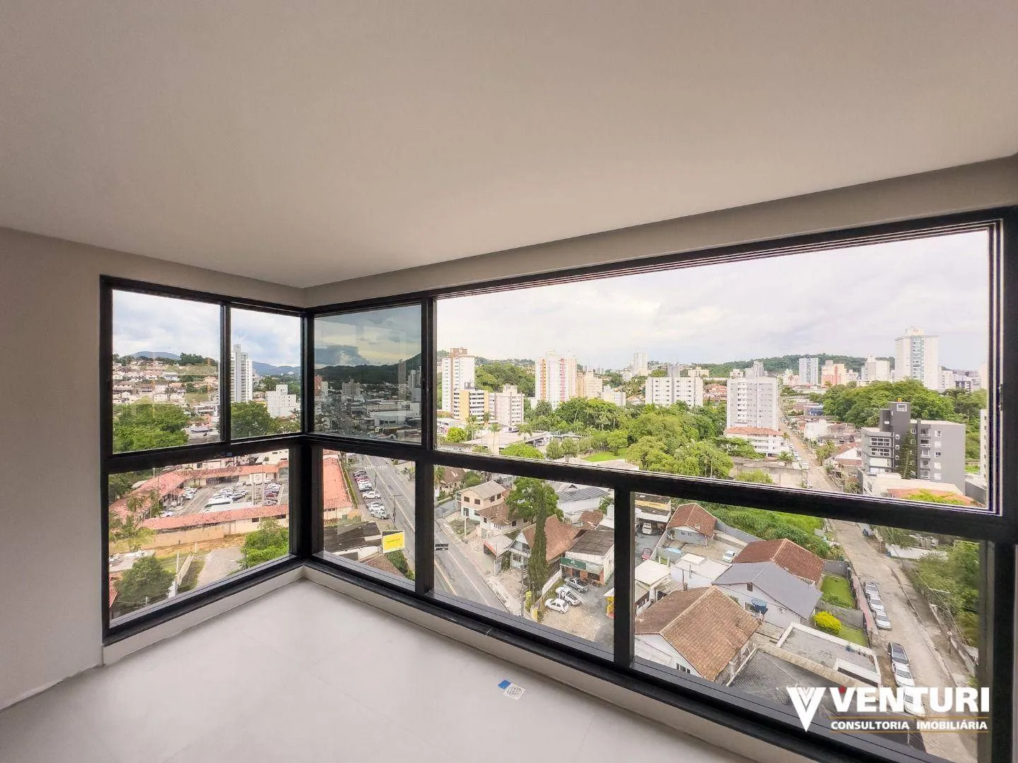 Apartamento com 2 dormitórios à venda, 83 m por R$ 848.700,00 - Vila Nova - Blumenau/SC — foto 2