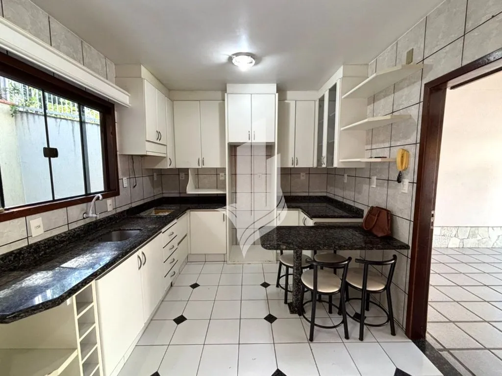 Casa plana 3 dormitórios, 1 suíte master, 2 vagas de garagem — foto 3