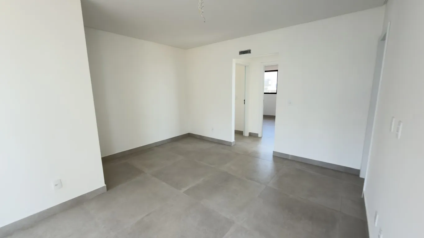 Apartamento pronto com 3 suítes a 150 metros do mar em Balneário Piçarras — foto 5