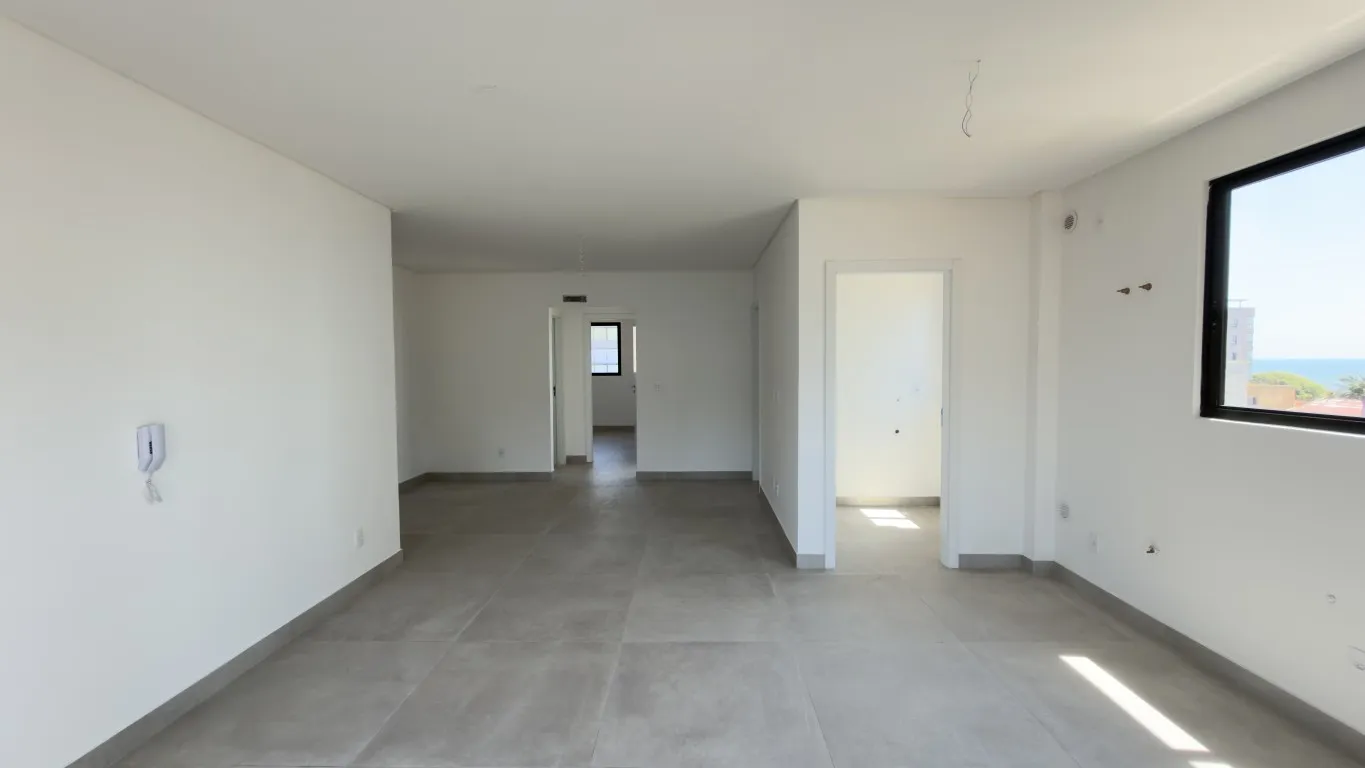 Apartamento DUPLEX pronto com 4 suítes a 150 metros do mar em Balneário Piçarras — foto 4