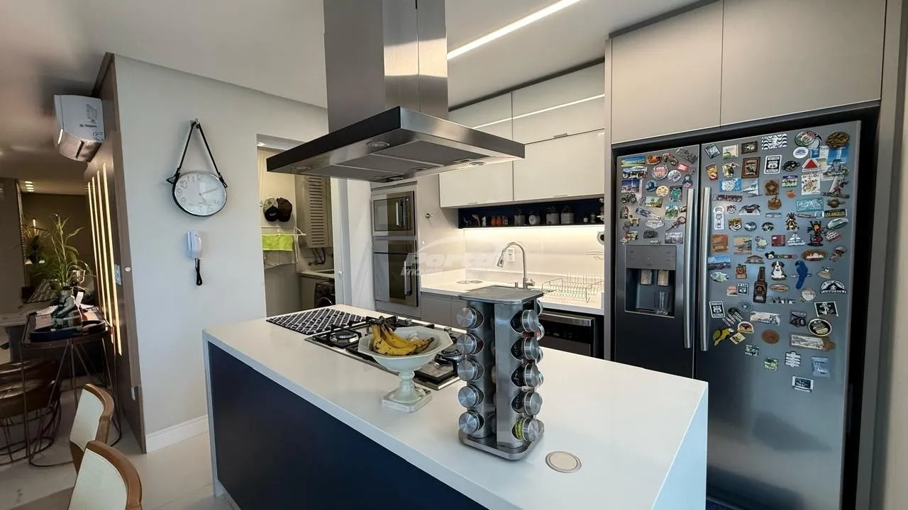 Apartamento Frente MAR, mobiliado, de alto padrão com vista permanente para o mar, 03 suítes, duas vagas e completa área de lazer. Palm Beach (opção22284) — foto 5