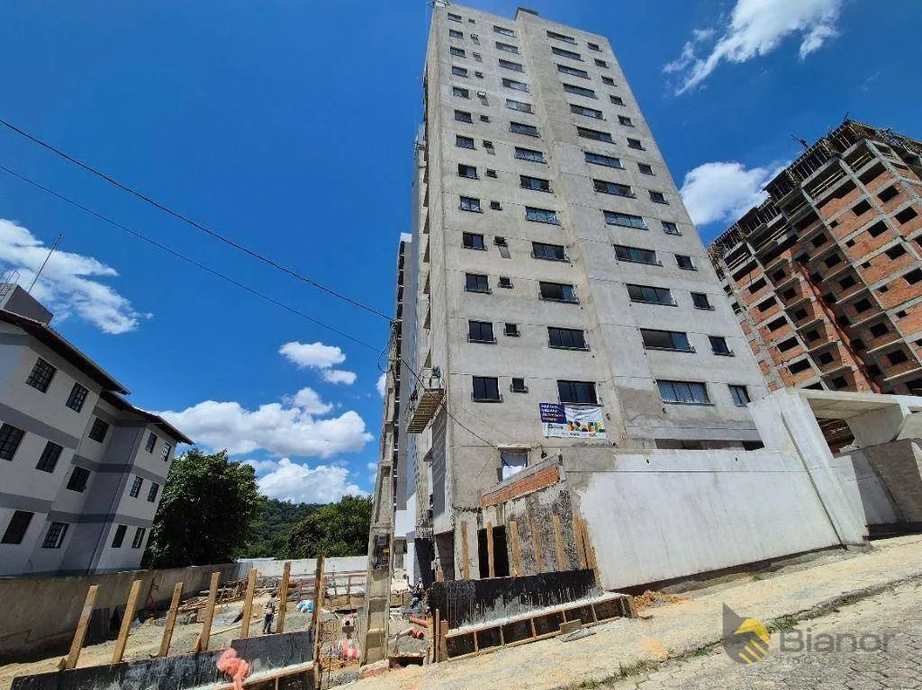 Apartamento com 2 dormitórios à venda, 55 m por R$ 350.000,00 - Água Verde - Blumenau/SC - foto 1