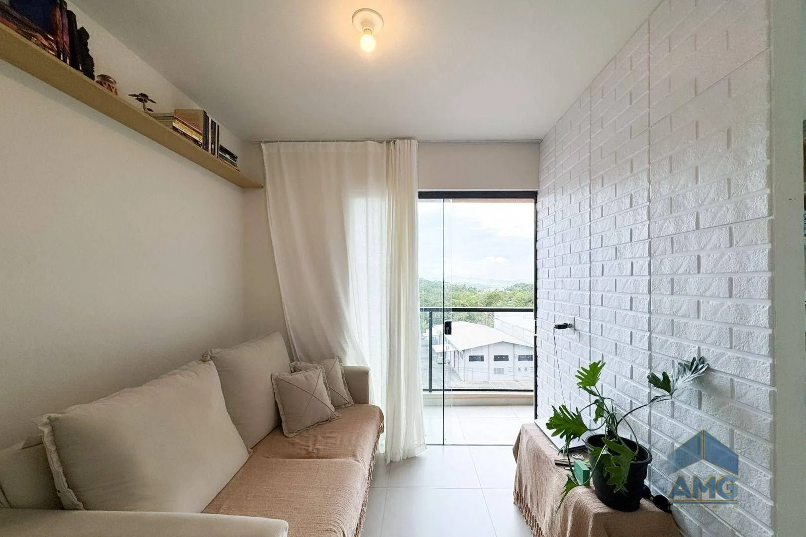 Apartamento com 2 dormitórios à venda, 56 m por R$ 360.000,00 - Badenfurt - Blumenau/SC — foto 2