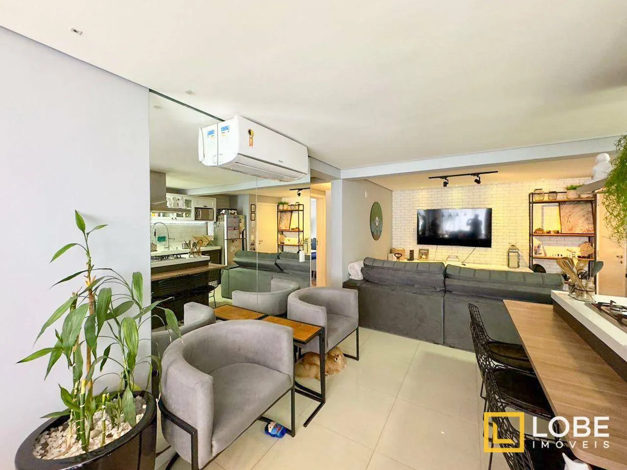 Excelente apartamento mobiliado com 3 dormitórios no bairro Escola Agrícola! — foto 4