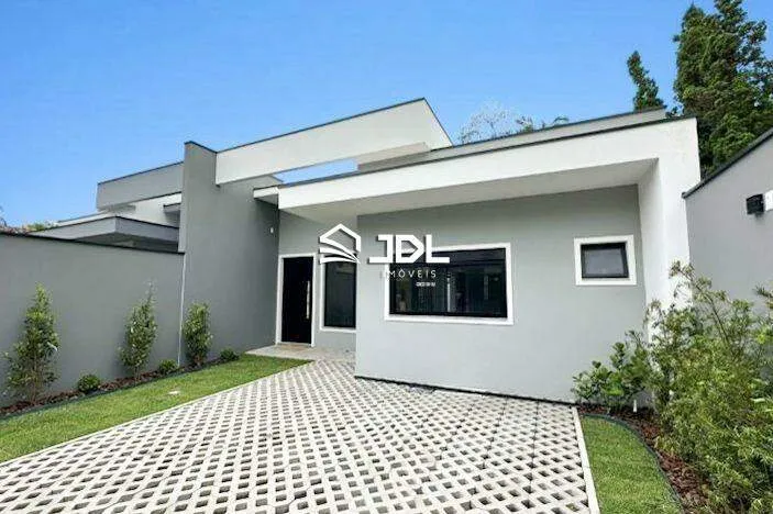 Casa Térrea Alto padrão no Bairro Escola Agrícola - foto 1