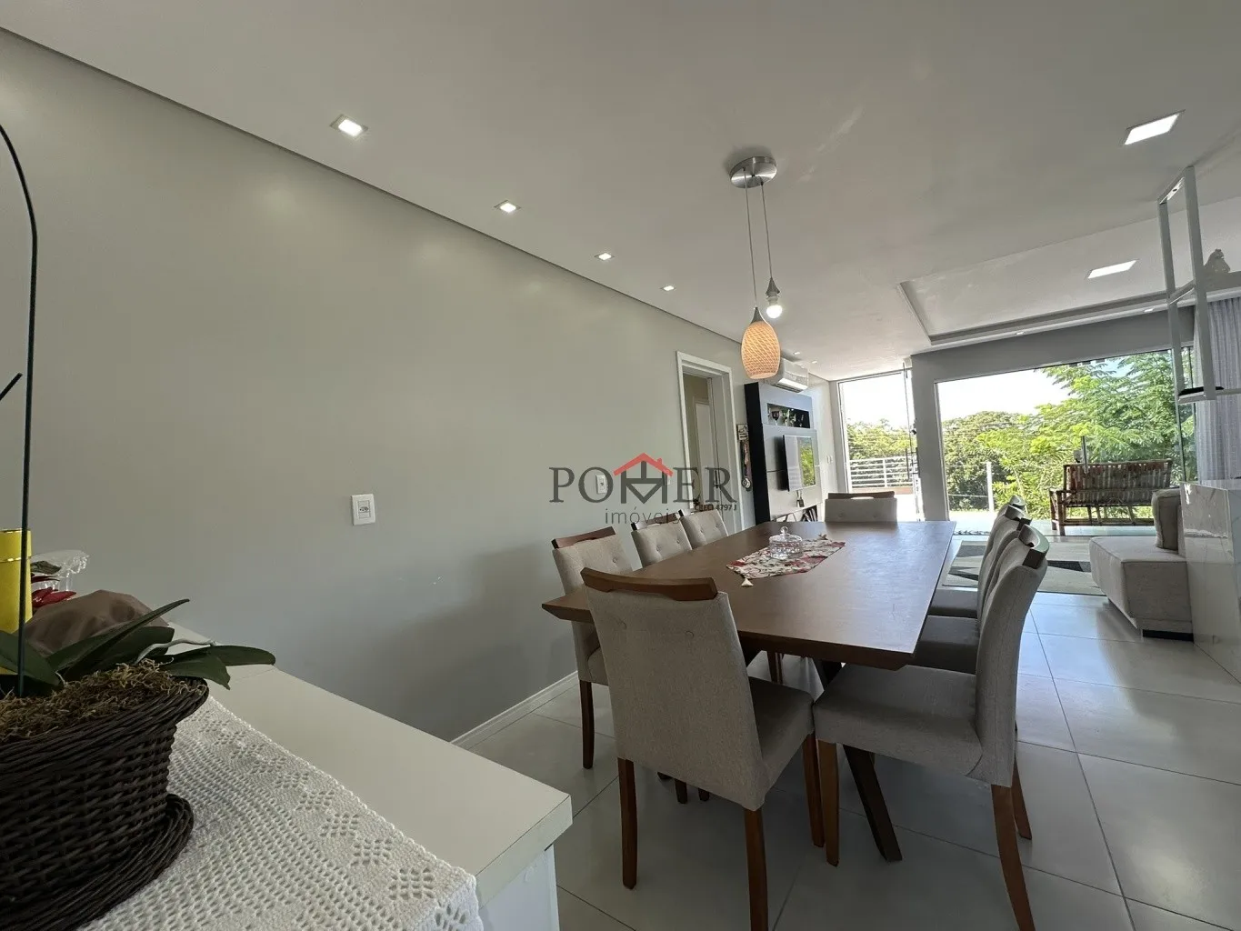 Casa com 3 Dormitórios semi mobiliada no Bairro Ribeirão Areia em Pomerode com 175,00m de área construída num terreno de 450,02m. — foto 3