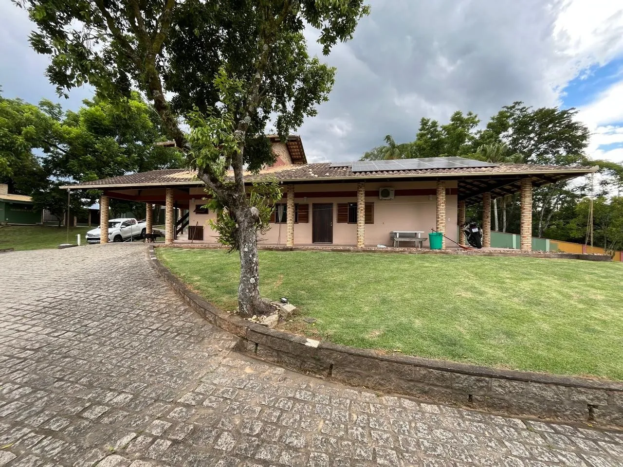 Casa com amplo terreno a poucos minutos do centro de Indaial — foto 3