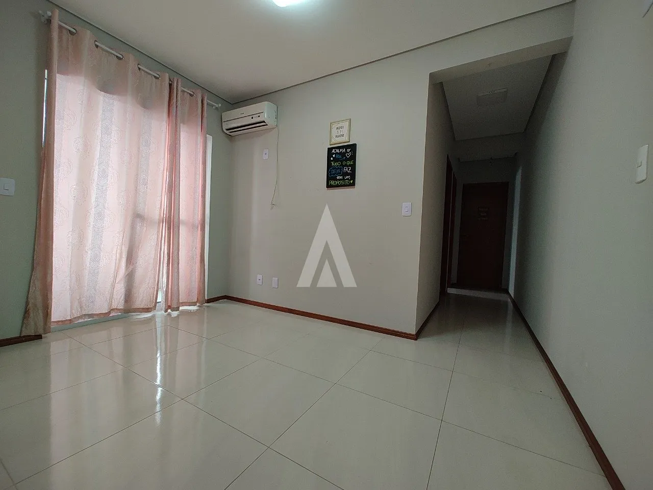 Apartamento com 1 suíte e mais 1 quarto, à venda no bairro Costa e Silva em Joinville-SC, de R$ 375.000,00 por R$ 359.000,00. — foto 2