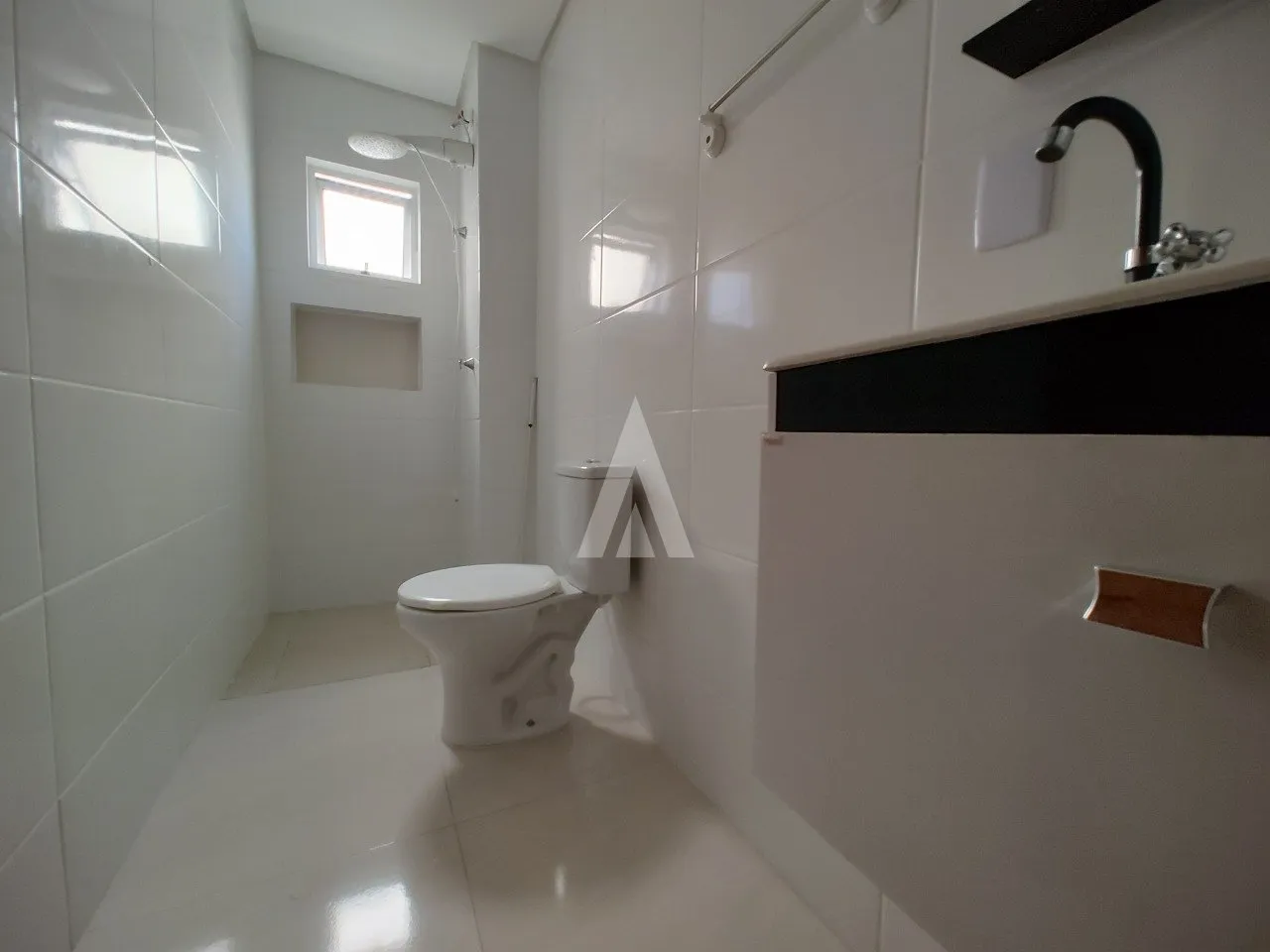 Apartamento com 1 suíte e mais 1 quarto, à venda no bairro Costa e Silva em Joinville-SC, de R$ 375.000,00 por R$ 359.000,00. — foto 7