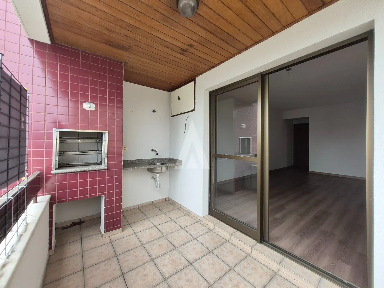 Apartamento com 1 suíte e 2 quartos à venda no bairro América em Joinville-SC por R$780.000,00 para R$625.000,00 — foto 5