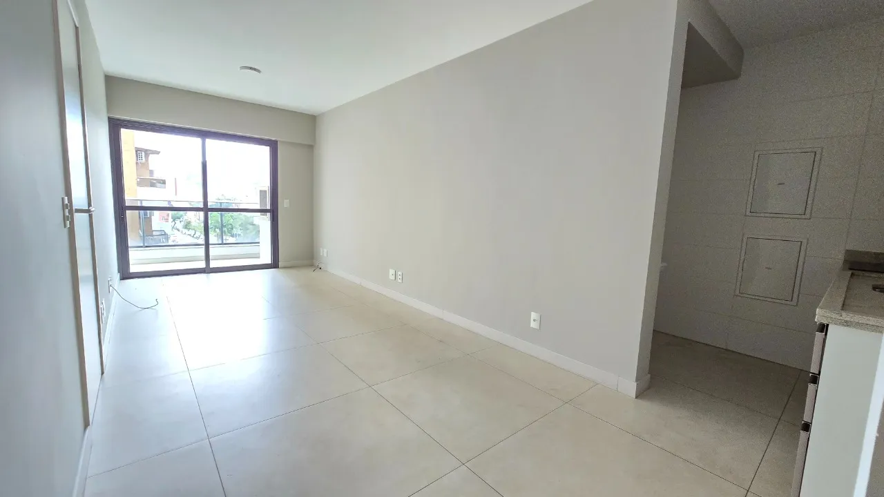 Apartamento no Edifício Ritz Class com 1 suíte à venda no Centro de Joinville - SC, de R$ 642.055,77 por R$ 455.799,20 — foto 2