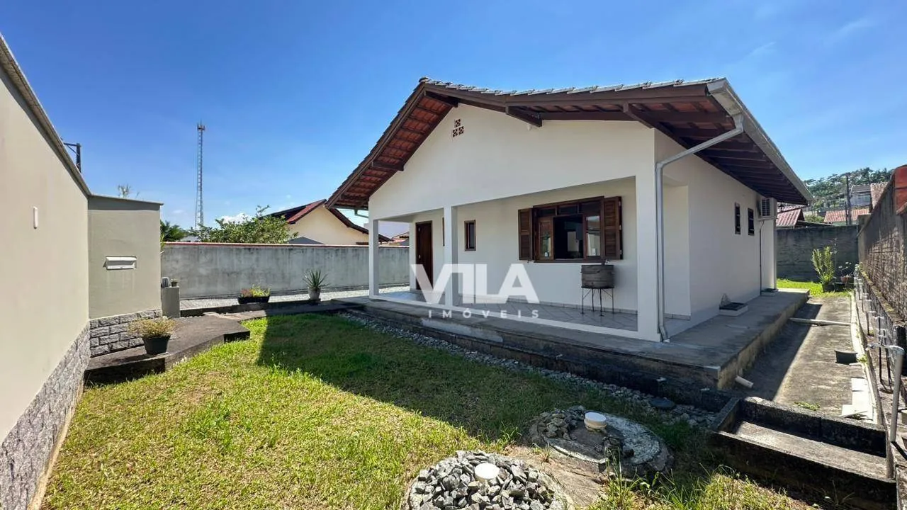 Casa com 2 dormitórios sendo uma Suíte à venda, 88 m por R$ 550.000 - Água Verde/Passo Manso - Blumenau/SC - foto 1