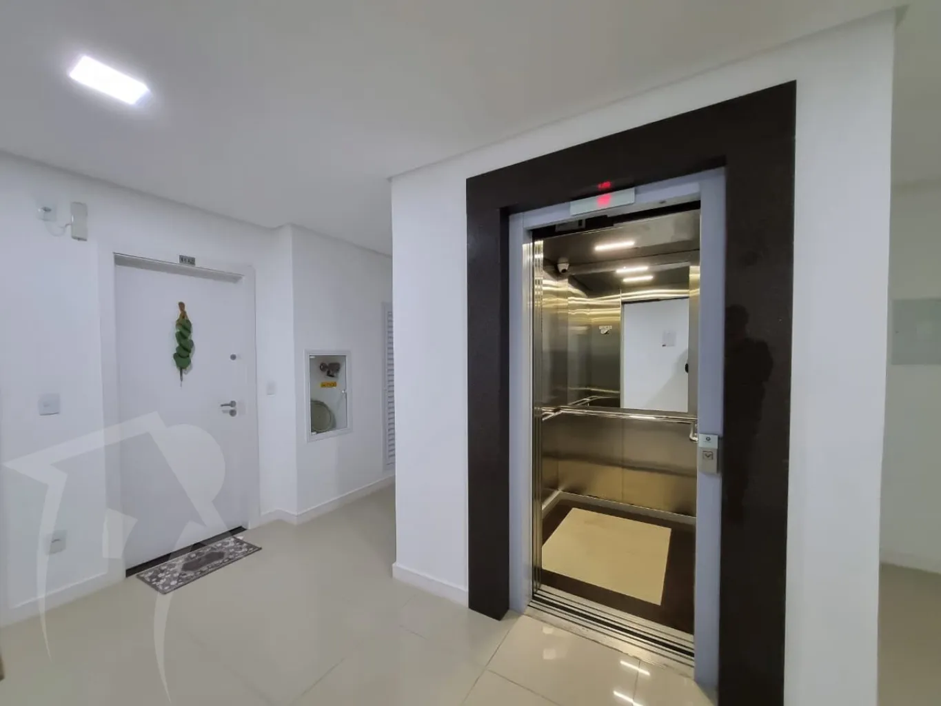 APARTAMENTO COM 2 SUÍTES 1 DEMI SUÍTE — foto 4