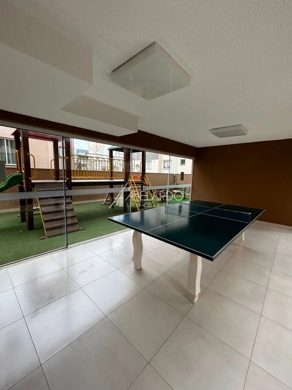 APARTAMENTO COM 3 SUITES - TOTALMENTE MOBILIADO - MEIA PRIA - ITAPEMA/SC. — foto 5