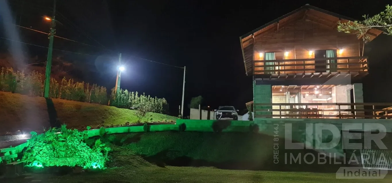 Sitio com 300m de área construída em um terreno de 3.133,82m — foto 2