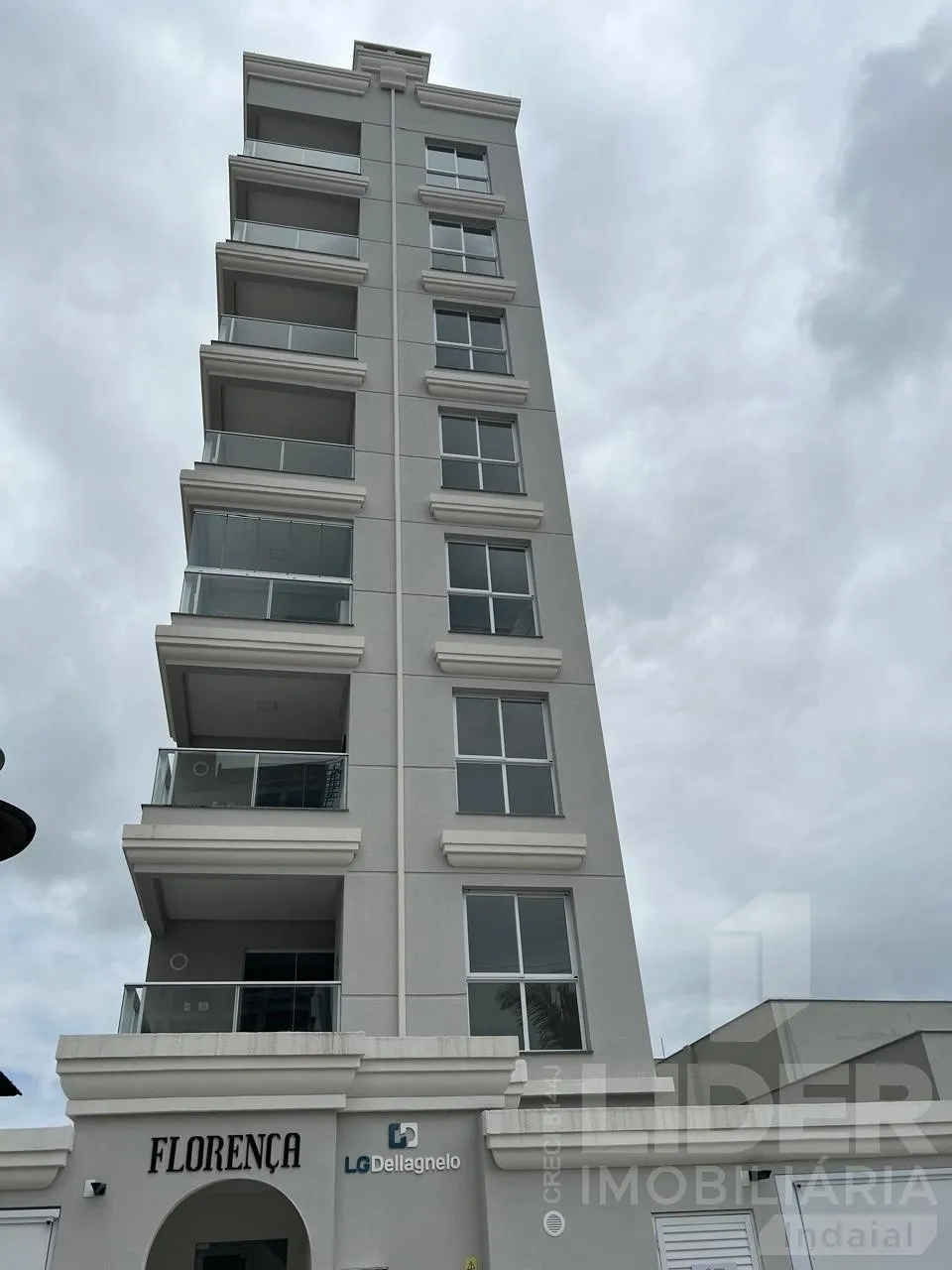 Apartamento com 02 quartos - 500 metros do mar - Perequê - foto 1