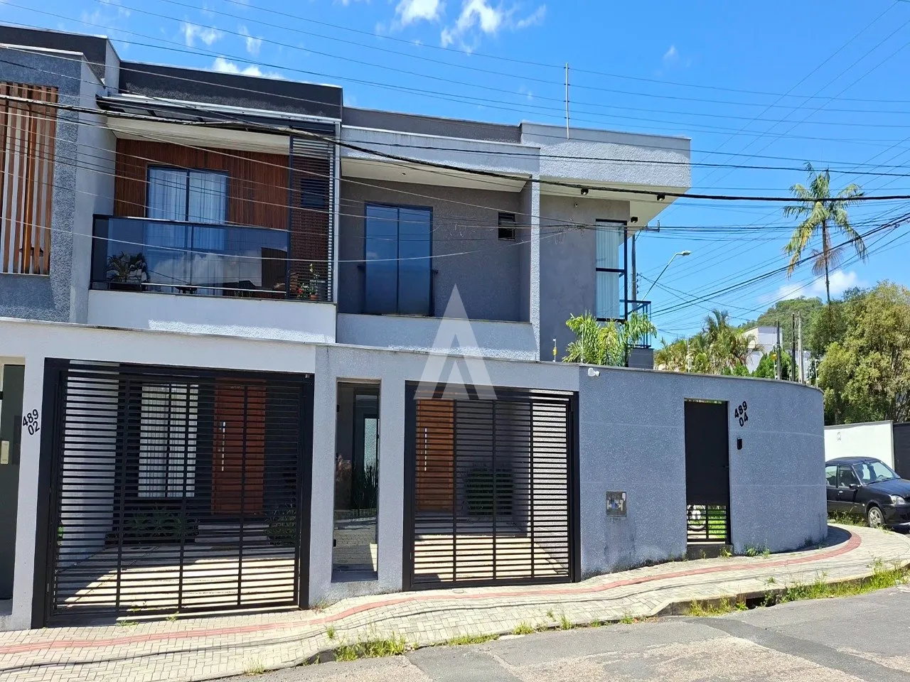 Casa com 1 suíte e 1 quarto à venda no bairro Saguaçu em Joinville-SC por R$685.000,00. - foto 1