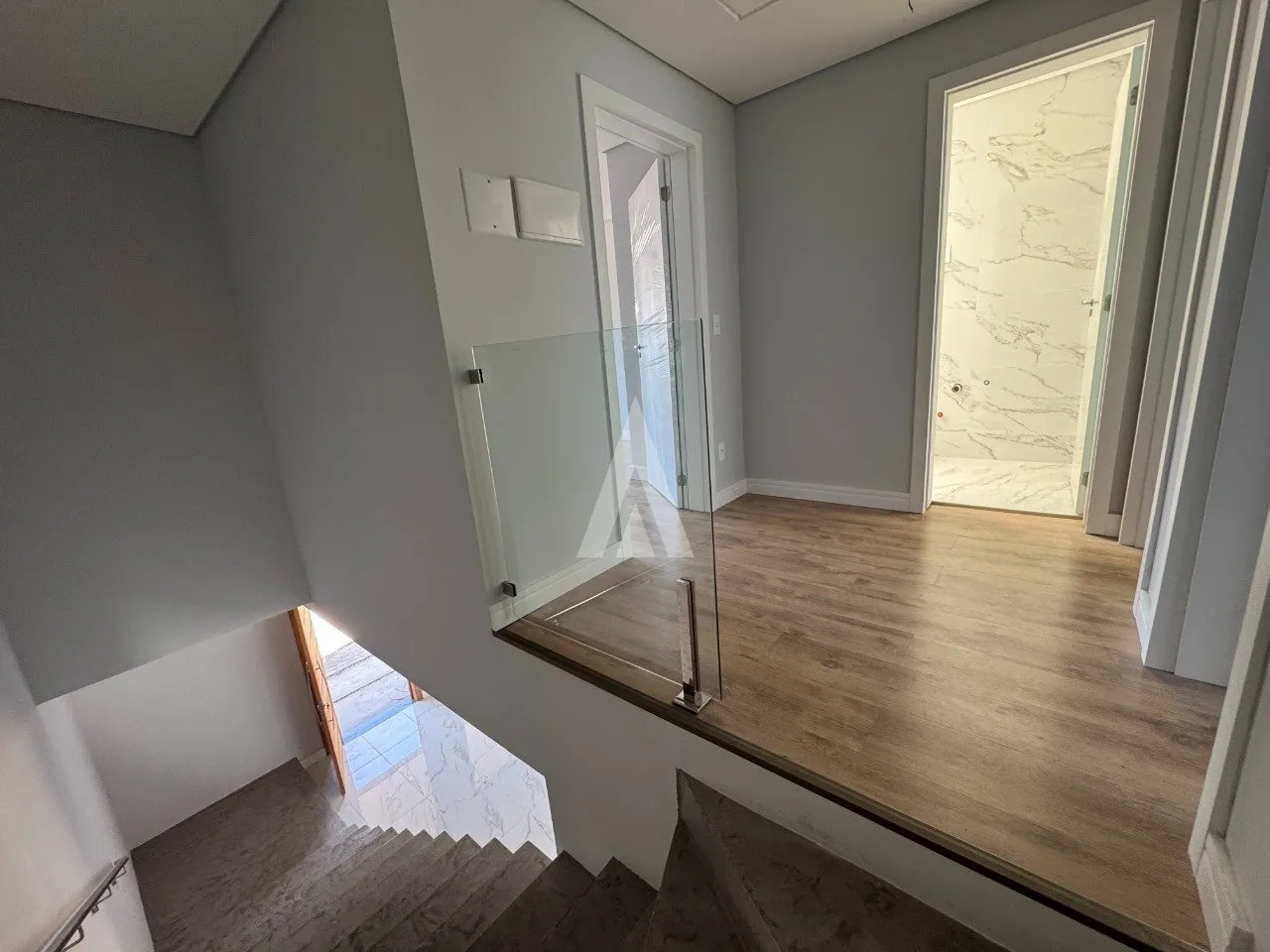Casa com 1 suíte e 1 quarto à venda no bairro Saguaçu em Joinville-SC por R$685.000,00. — foto 5