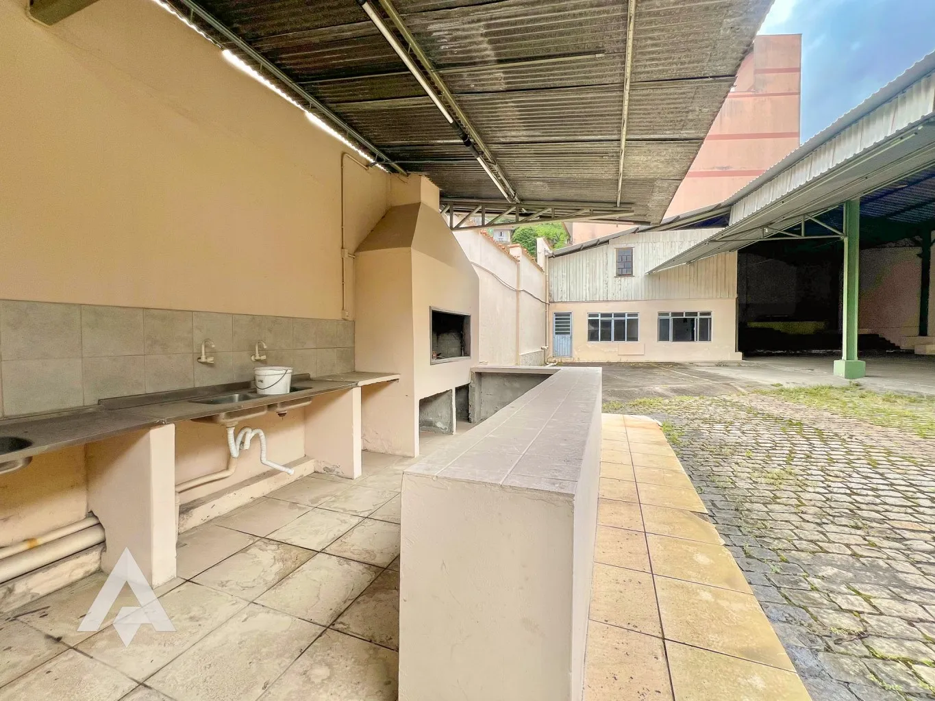Galpão com 1.820m para locação por R$26.000,00 - Bairro Itoupava Seca - Blumenau/SC — foto 3