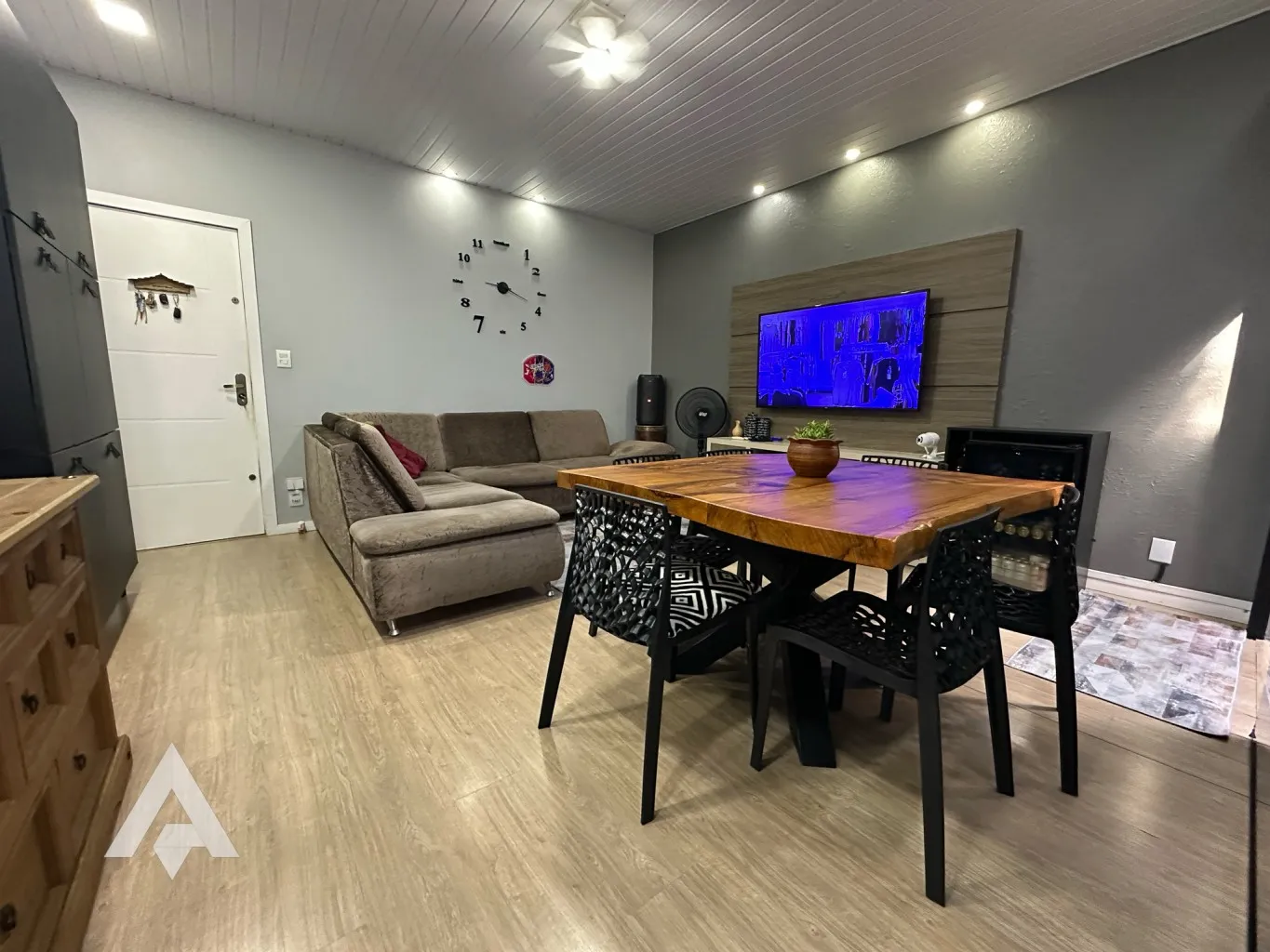 Apartamento de 3 dormitórios à venda por R$ 360.000,00 - Bairro Itoupava Seca - Blumenau/SC — foto 2