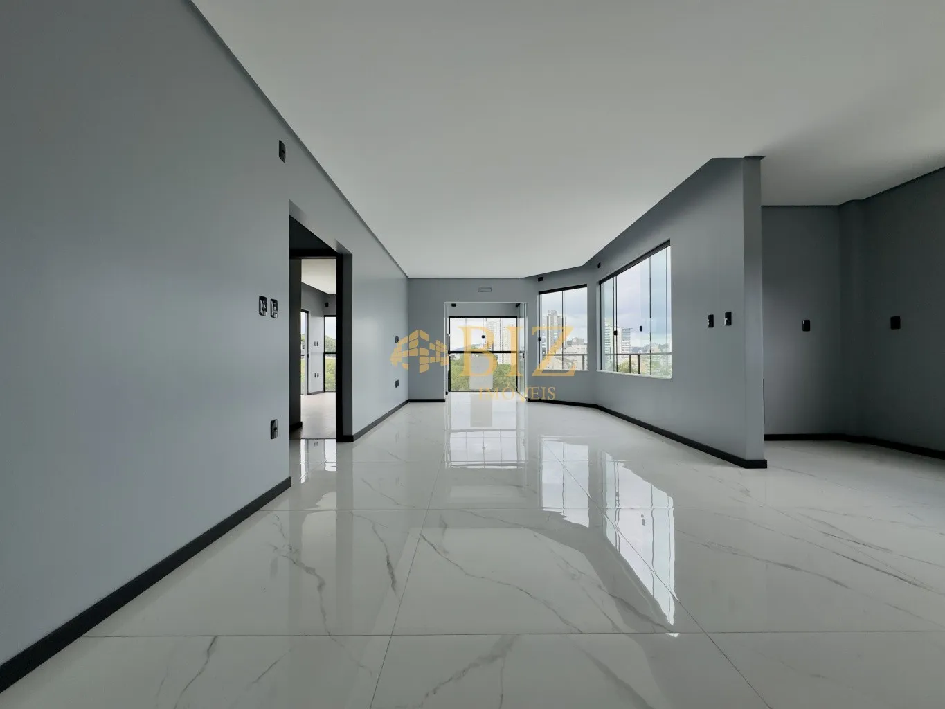 Excelente cobertura plana com aproximadamente 143m privativos, com 3 suítes, no bairro da Velha! — foto 7