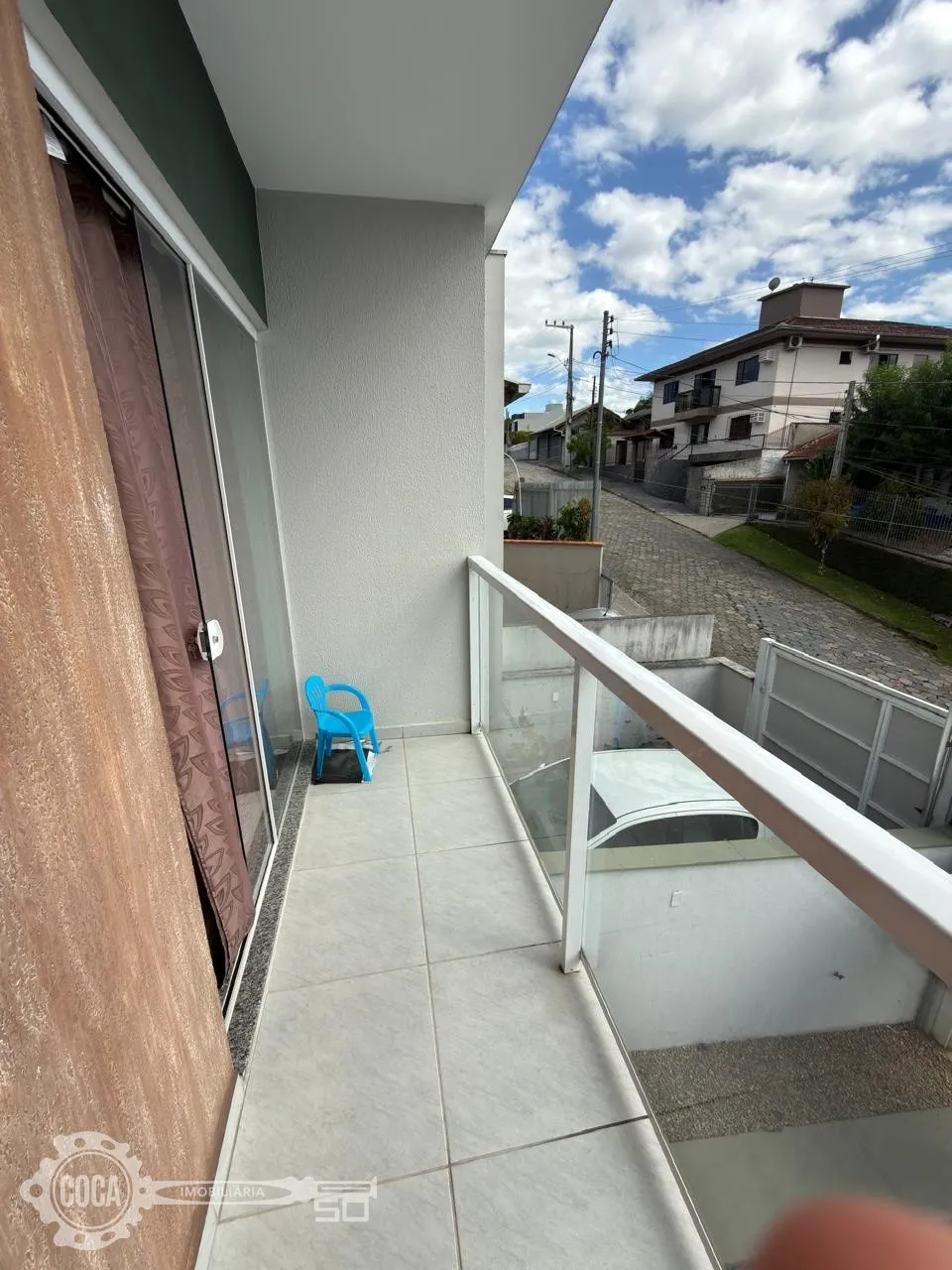 Geminado com dois dormitórios e espaço nos fundos, para Venda — foto 6