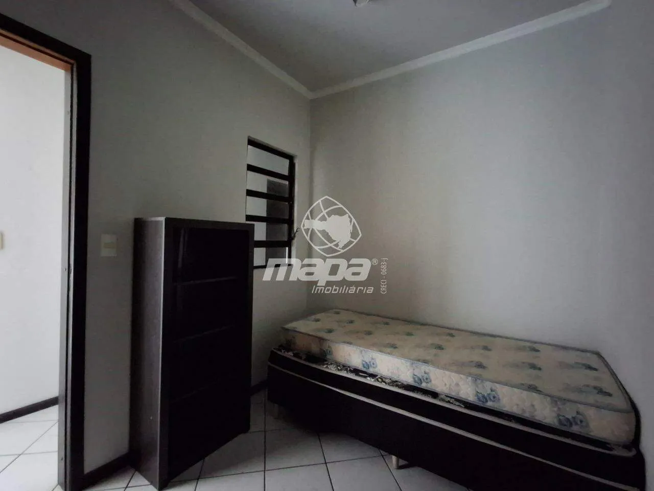 Apartamento mobiliado muito bem localizado no bairro das Nações! Imóvel próximo de escola, restaurantes, posto de gasolina, mercado e demais comércios — foto 5