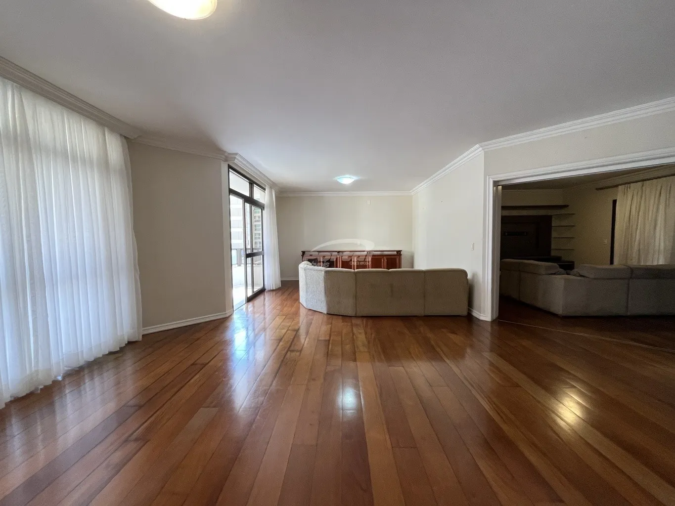 Apartamento com 4 suítes e 5 vagas disponível para locação no bairro Jardim Blumenau - Blumenau — foto 2