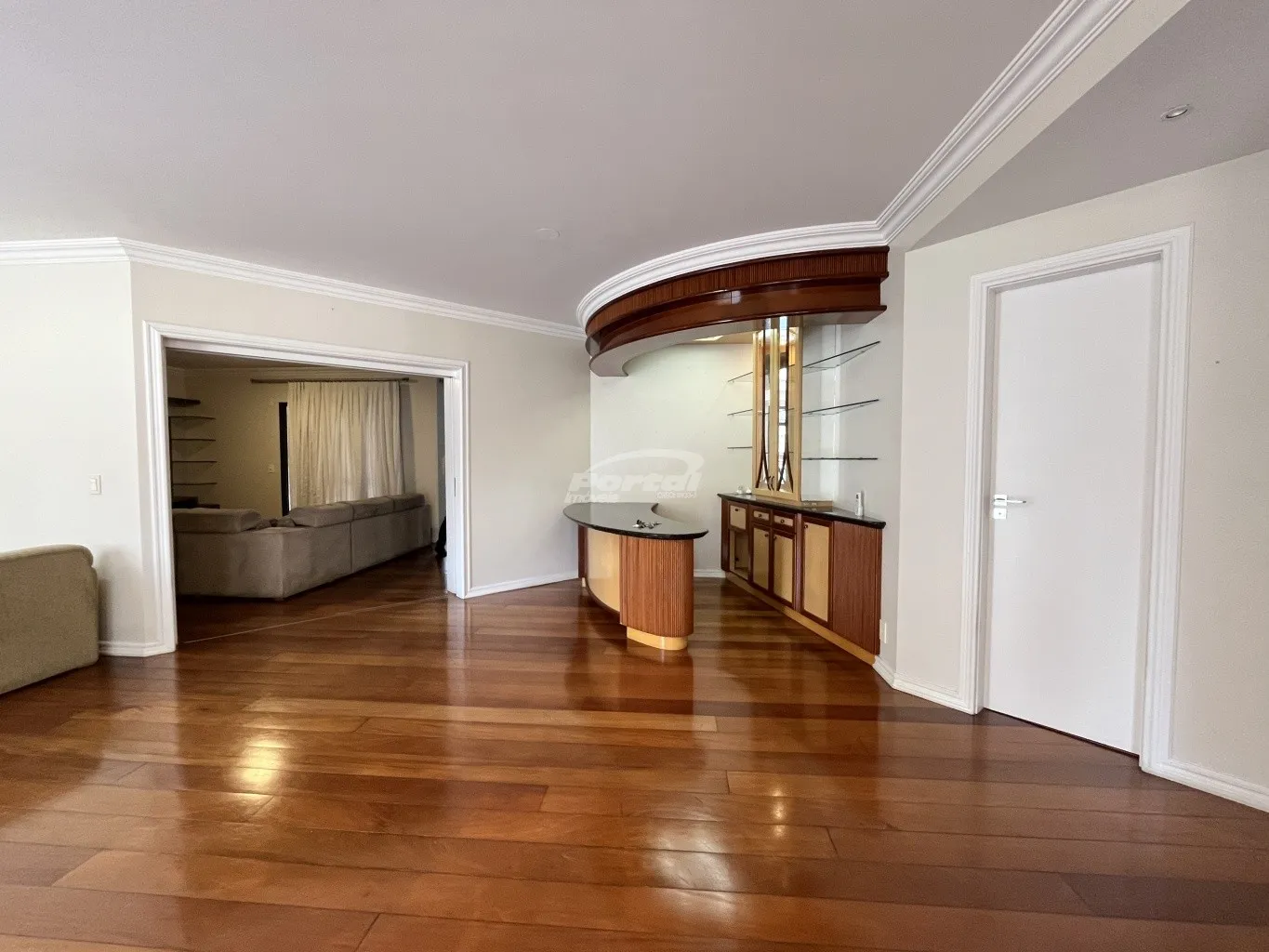 Apartamento com 4 suítes e 5 vagas disponível para locação no bairro Jardim Blumenau - Blumenau — foto 3