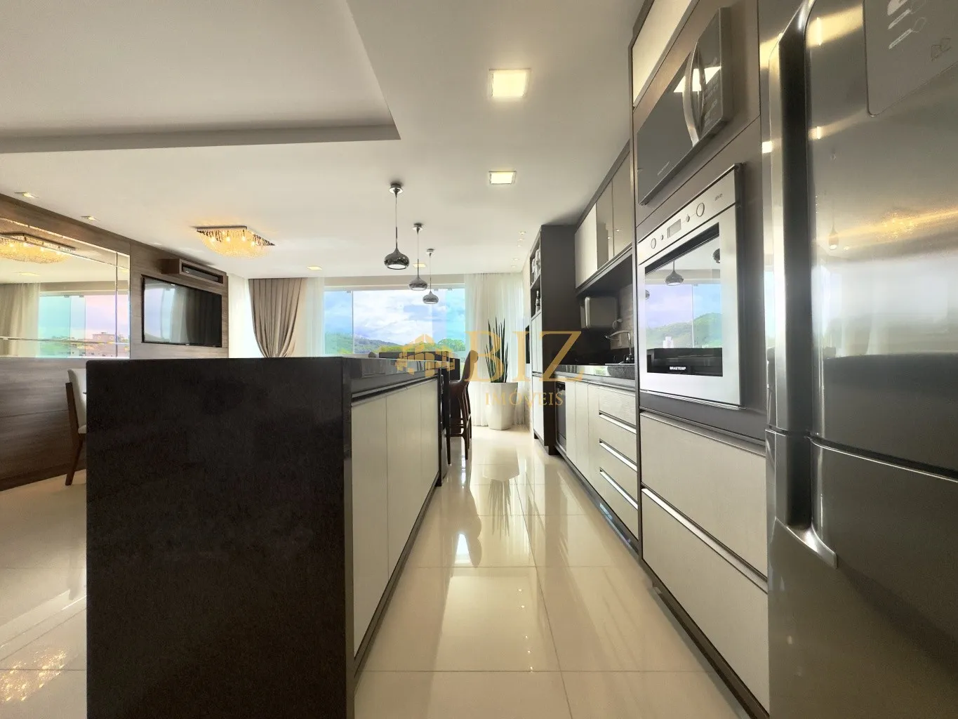 Maravilhoso apartamento PORTEIRA FECHADA (totalmente mobiliado e equipado), com 3 suítes (2 demi), 115m privativos, próximo a Vila Germânica, em condomínio com infra completa de lazer! — foto 7
